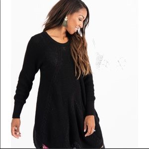 NWT Agnes and Dora Cable Knit Pullover